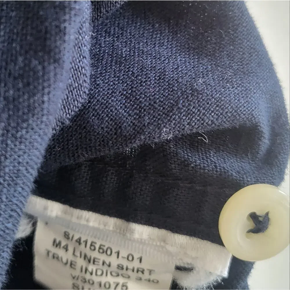 8 Gap linen indigo / navy button shirt